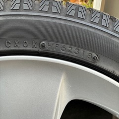 プリウス30 スタッドレス4本セット の画像