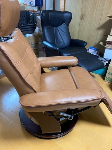 1人用　リクライニングチェア　本革　定価6万超え　　美品　回転式　イス　リラックス　ソファ　ブラウン