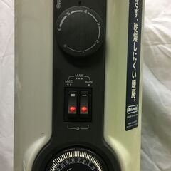 A4797　DeLonghi　デロンギ　オイルヒーター　HJ0812　8～10畳　電気ヒーター　タイマー機能付　暖房器具の画像