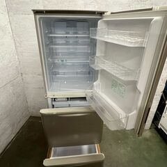 【SHARP】シャープ 3ドア ノンフロン冷凍冷蔵庫 SJ-W352D-N 350L 2018年製 動作確認済み 生活家電 両開き A0986の画像