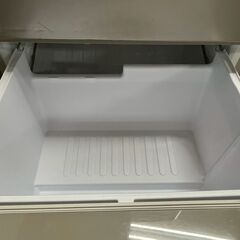 【SHARP】シャープ 3ドア ノンフロン冷凍冷蔵庫 SJ-W352D-N 350L 2018年製 動作確認済み 生活家電 両開き A0986の画像