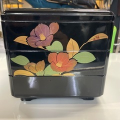 重箱 三段重 鉄せん 黒 共足 花絵柄の画像
