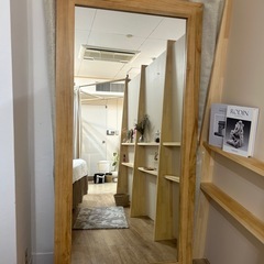 美品！大型ミラー★木枠おしゃれ２点セット★全身鏡（谷町引き取り）の画像