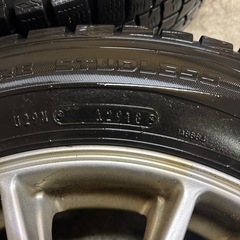 スタッドレスタイヤ　ホイール付き 15インチ 195/65R15　の画像