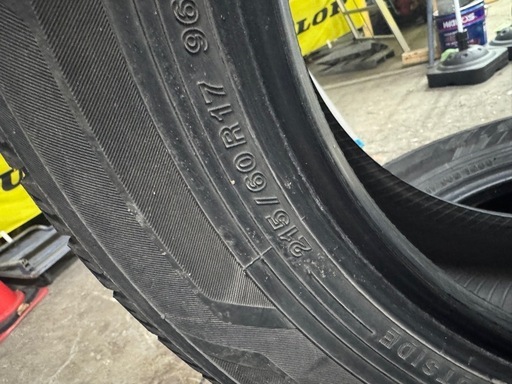 215/60r17 スタッドレスタイヤ