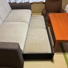 引き取り限定ソファの画像