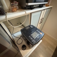 【無料】食器棚／レンジ台お譲りしますの画像