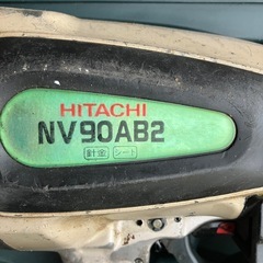 日立HITACHIロール釘打機NV90AB2の画像