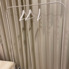 【お譲りします】ハンガーラック、コート掛けの画像