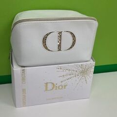 Dior ホリデー限定ポーチ ジュエリーBOX ギフトボックス クリスチャンディオール ホリデー限定 ノベルティの画像