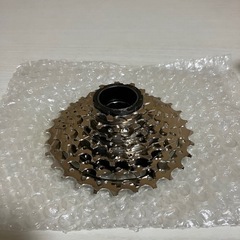 スプロケット7速11-28tボスフリーの画像