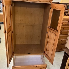 12/25まで店頭商品一部を除き半額クリスマスSALE!!開催中　サ2512-059 ワードローブクローゼット スカーレット90 洋服パイン キズ汚れ有りの画像