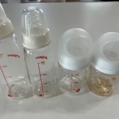 ピジョン哺乳瓶4本セットの画像