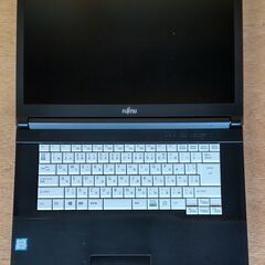 FUJITSU LIFEBOOK A749/A　Core i5-8365U 1.60GHz 8GBメモリの画像