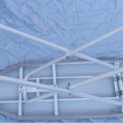 高さ調節可アイロン台の画像