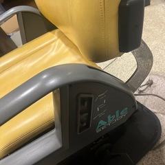 【美容✨機材】タカラベルモント製の電動マルチチェア「セットジョイエイブル (Set Joy Able)」の画像