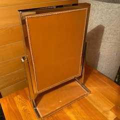 卓上ミラー6kgもある重たいしっかりした作り‼️の画像