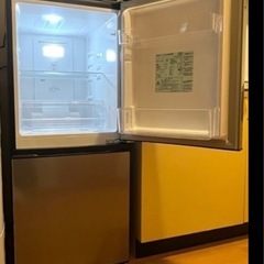 アクア冷蔵庫2022年製の画像
