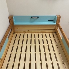 木製二段ベッド 宮付き　ライト　電源付の画像