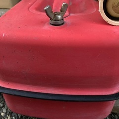 ガソリン携行缶　赤　お値下げしました‼︎年内処分の画像