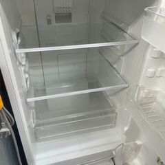 リサイクルショップどりーむ天保山店　No3304 ２ドア冷蔵庫　SHARP　２００９年製　１６７L　動作確認OK🎵　お手頃価格な冷蔵庫🎵の画像