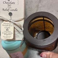 キャンドルホルダーとキャンドルの画像