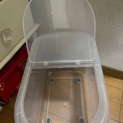 プラスチック米びつ🍚の画像