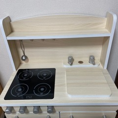 ままごとキッチンの画像