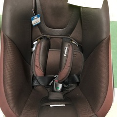 ★ジャングルジャングル貝塚店★ Combi コンビ　チャイルドシート　キッズ　ベビー　乳幼児　マタニティ　茶　車用　貝塚市　二色浜　リサイクルショップの画像