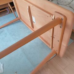 カリモク家具　ダイニングテーブルの画像