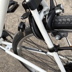 クロスバイク入門用(27㌅)お引き取りでも？個人配達でも大丈夫です。の画像