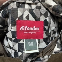 difender ディフェンダー スキーウェア 上下セット Mの画像