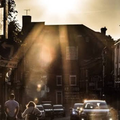 ポップス、昭和歌謡曲　女性ギタリスト、キーボード、サックス募集