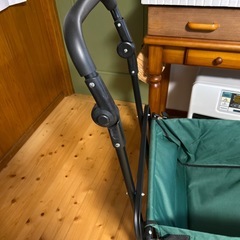 受け渡し予定者が決まりました　
アウトドアワゴン　キャリーカートの画像