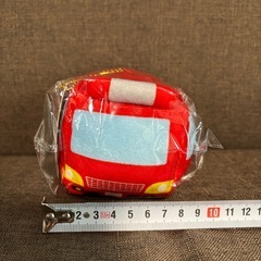 GOGOサイレンカー　音がなる　ぬいぐるみ　消防車　おもちゃ　新品未使用　未開封　キーホルダーの画像