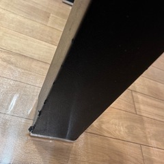 ダイニングテーブルと椅子4脚セットの画像