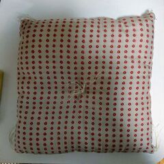 正絹着物リメイク・ミニ座布団　お子様用に、お人形用に💗　　Hana🌸の画像