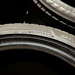 BRIDGESTONE BLIZZAK VRX3 215/45R18 ４本　の画像