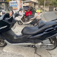 マジェスティ125FI【541】の画像