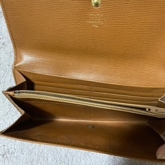 セリーヌ　長財布　折財布の画像