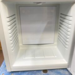 ジ519/ 1ドア電子冷蔵庫 SunRuck サンルック SR-R2002 ホワイト系 小型冷蔵庫 20L の画像