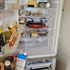 シャープ SJ-W352E-S 冷蔵庫 (幅60.0cm) 350L 両開き 3ドア シルバー系の画像