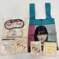 [大量セット] ハロプロ モーニング娘。 缶バッジ キーホルダー 写真 ピンナップポスター ポストカード うちわ など まとめての画像