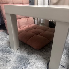 IKEAテーブルの画像