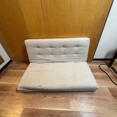 ベルメゾンの1人〜2人用ソファ（アイボリー）の画像