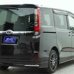 ✨そうだ。ミニバンにしよう。頭金もいらないし。まずは聞いてみよう👂✨トヨタ エスクァイア 　Ｘｉの画像