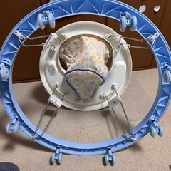 ディズニー  ベビー歩行器の画像