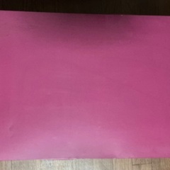 昭和レトロなピンク色のブリキ衣装ケースの画像