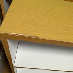 キャスター付きマガジンラック3個セットの画像