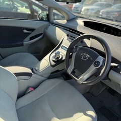 トヨタ　プリウス S- 2010 の画像